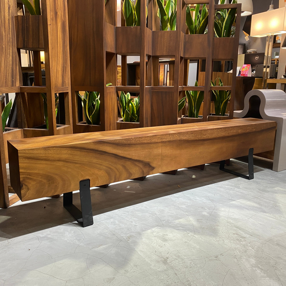 OV - THEO Bench