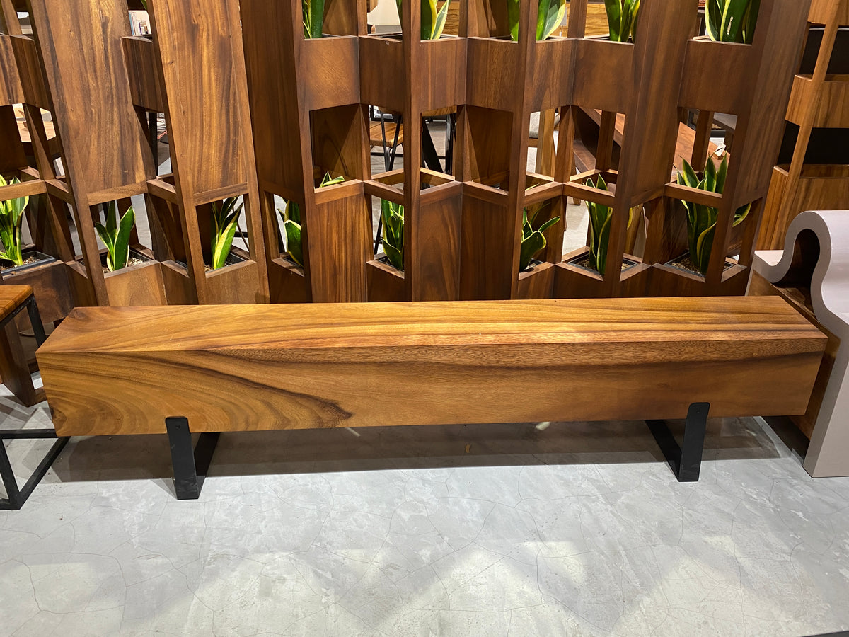 OV - THEO Bench