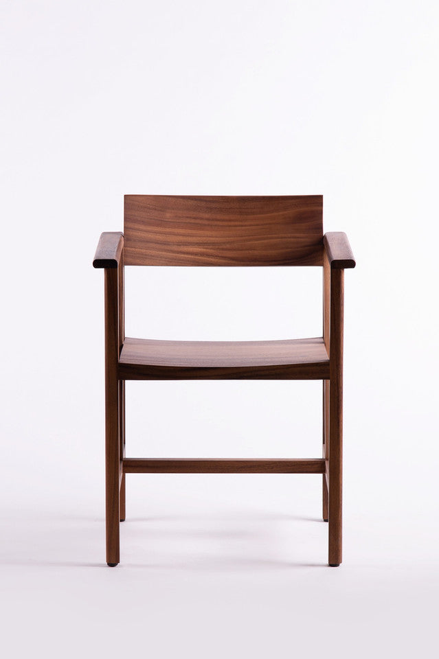 PHAKA Chair