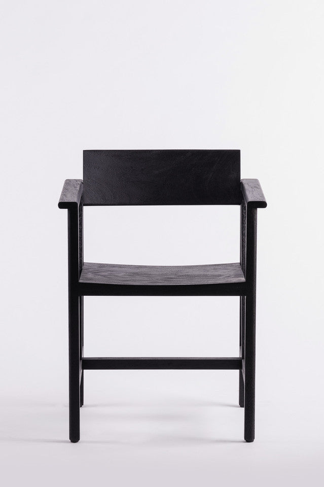 PHAKA Chair