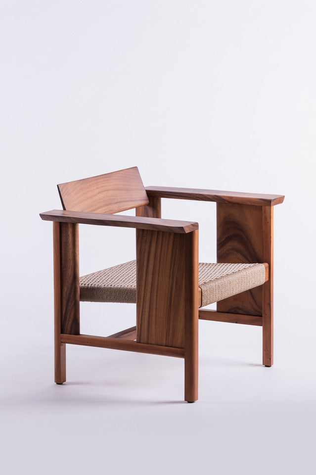 PHAKA Lounge Chair