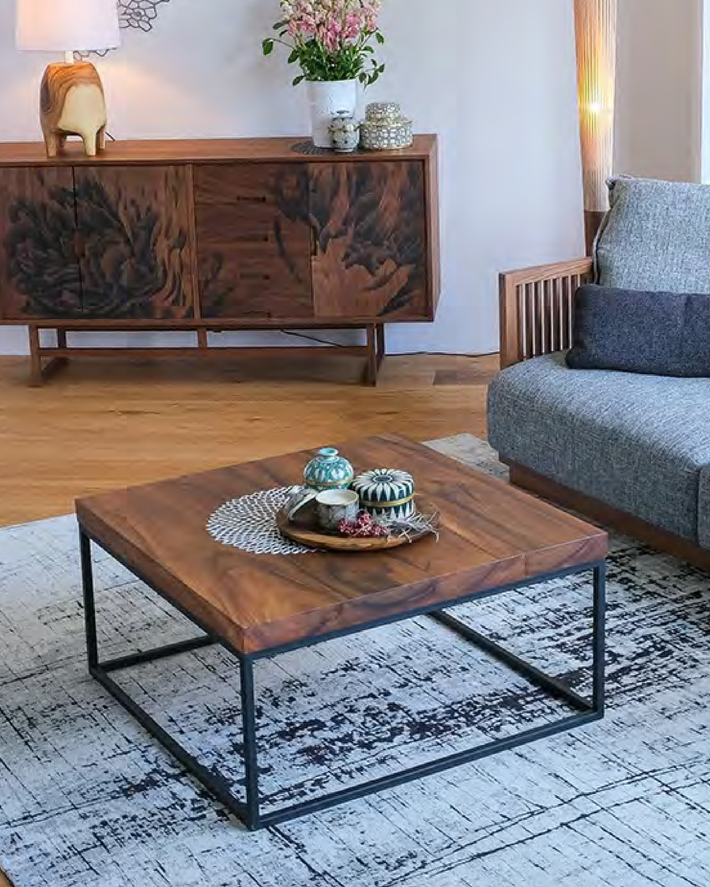 OV-WDBS - Coffee Table