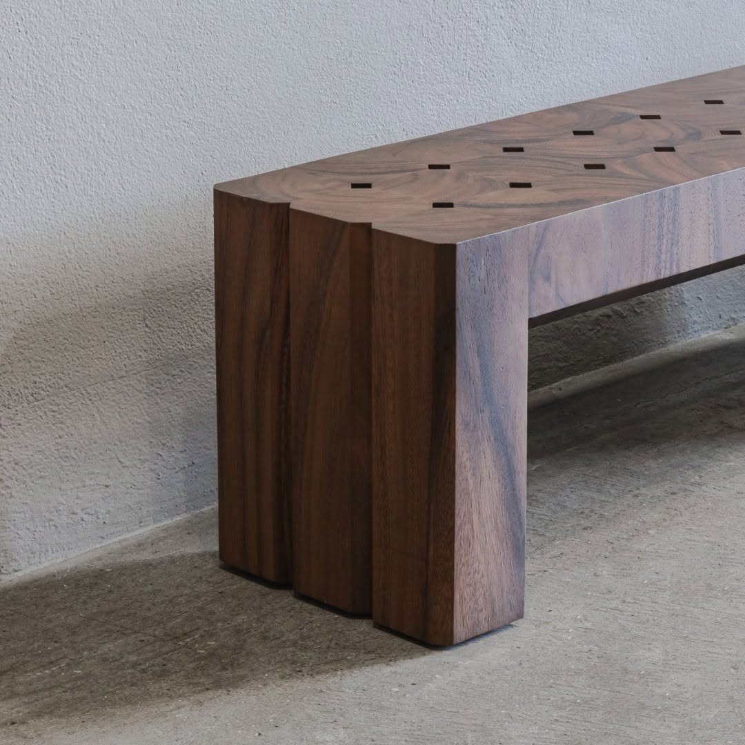 WALEE Bench