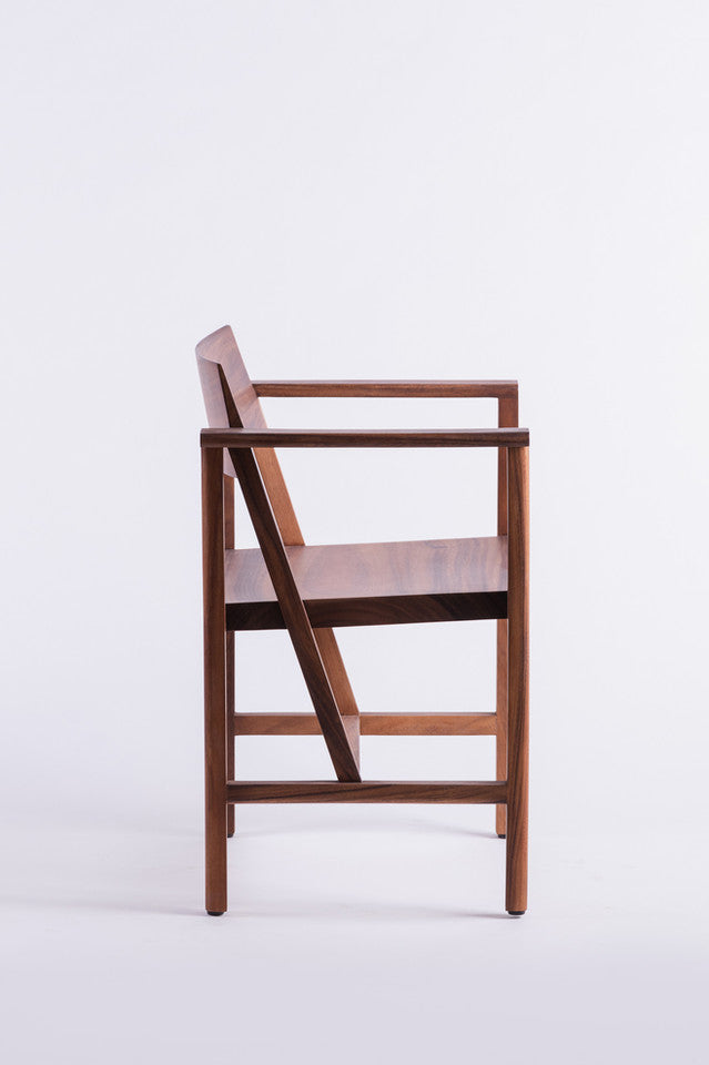 PHAKA Chair