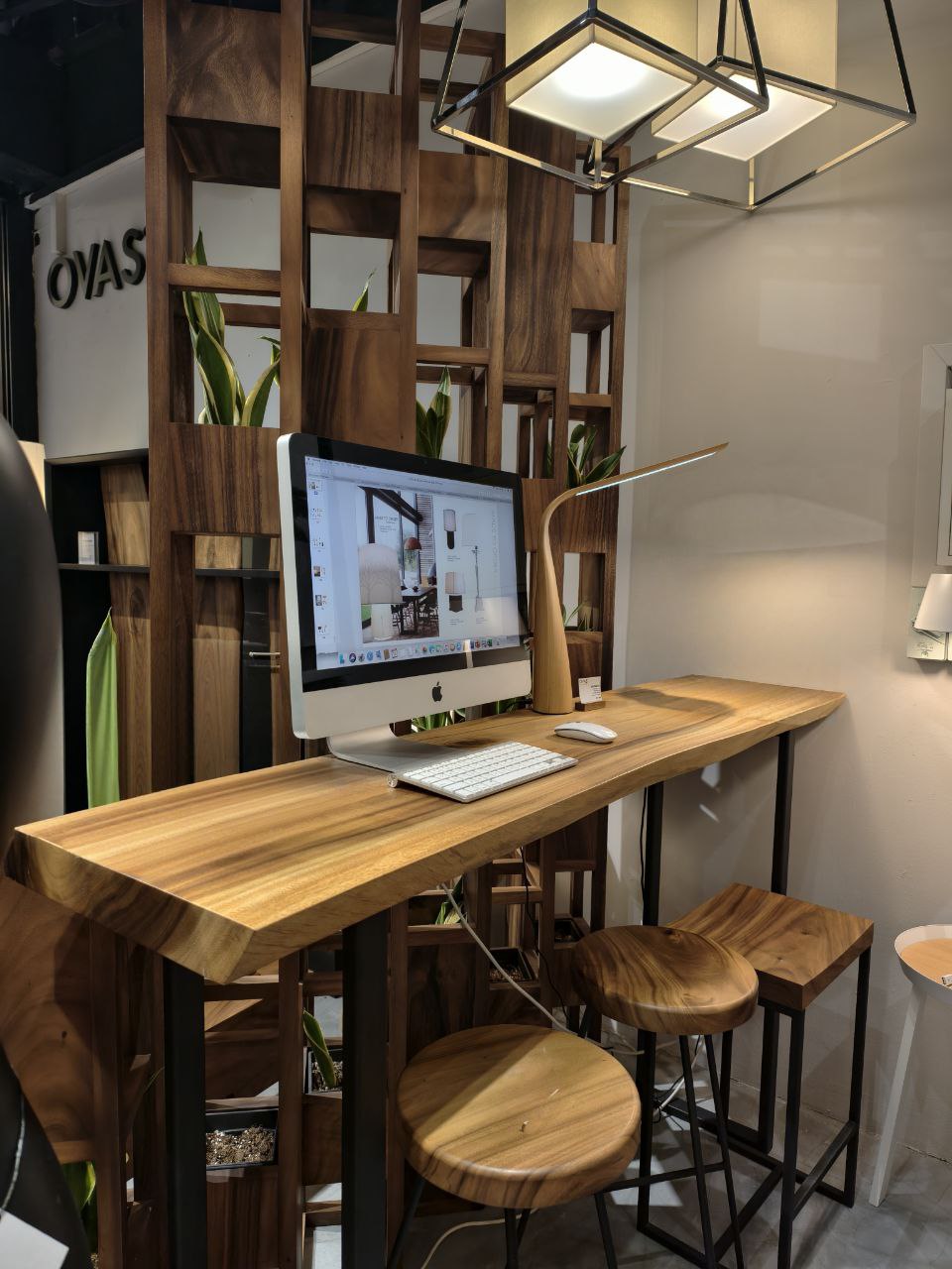 OV-WDBS-BT Bar Table